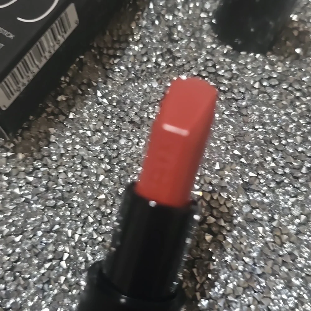 🧚‍♀️LUSCIOUS NARS Explicit Lipstick NWT - Picture 7 of 7